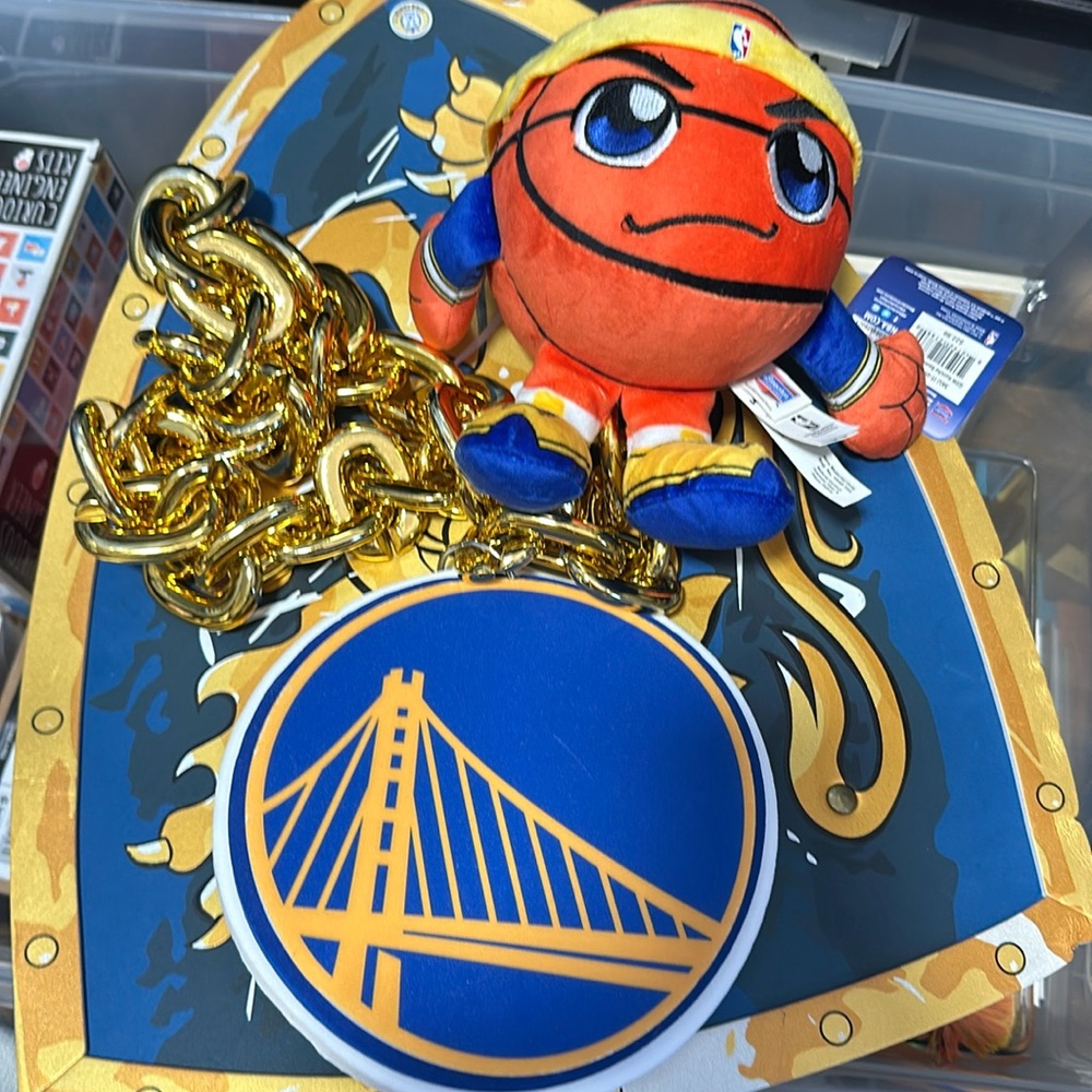 Golden State Warriors Plush Toy and Chain